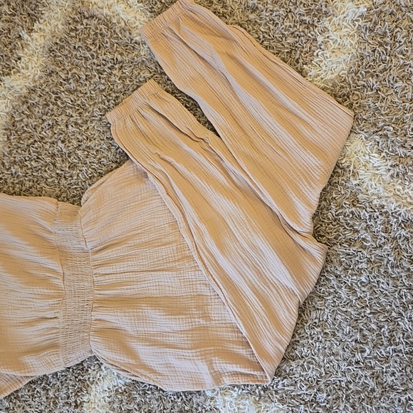 NWT Jolie & Joy Muslin Jumpsuit Tan - Picture 3 of 6